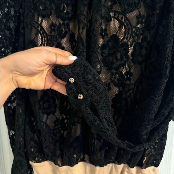 NWT WAYF Black Emma Puff Long Sleeve Chenille Lace Bodysuit, size Medium - Picture 4 of 7